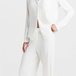 SKIMS Soft Sleep Lounge Set in Marble -Size Medium